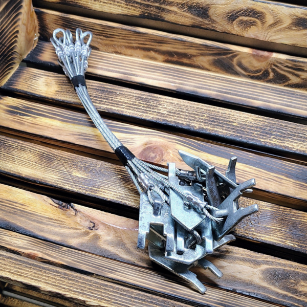 1/8" Wolf Fang Cable Anchors