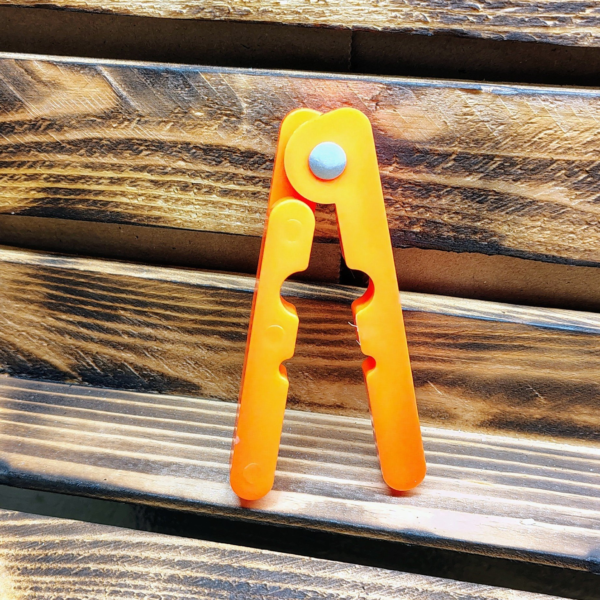 Plastic Tail Stripper